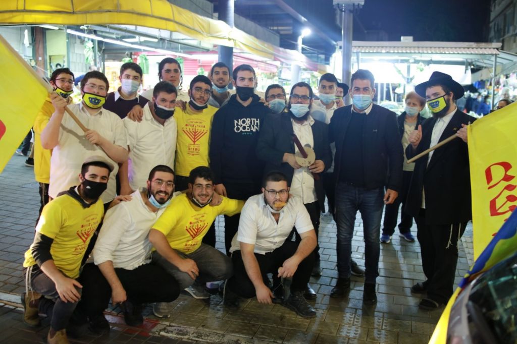 נתניה: רבבות חוגגים חנוכה של גאולה